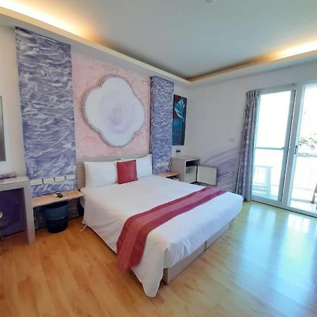 Ferienwohnung 墾丁大街 皇佳旅店 Exterior foto